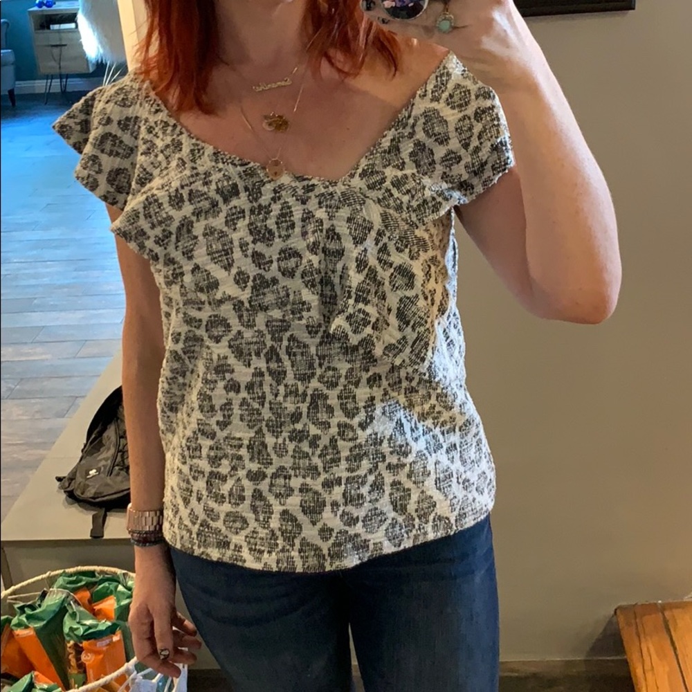 Anthropologie White and Gray Leopard Print Ruffle Sleeve Top